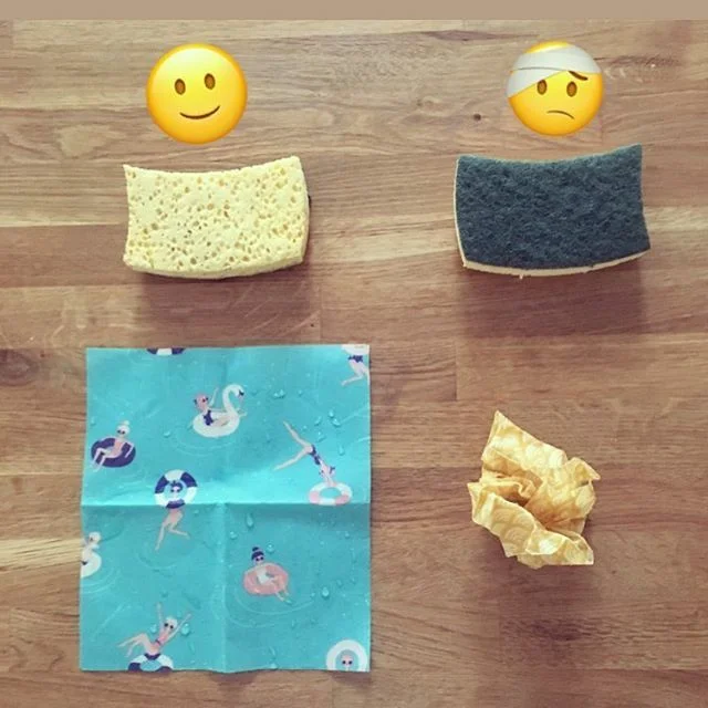 Oui: nettoyer les beeswraps à l'eau froide avec une éponge; pliez-les soigneusement. Non&nbsp;: pas de grattoir, ne pas chiffonner