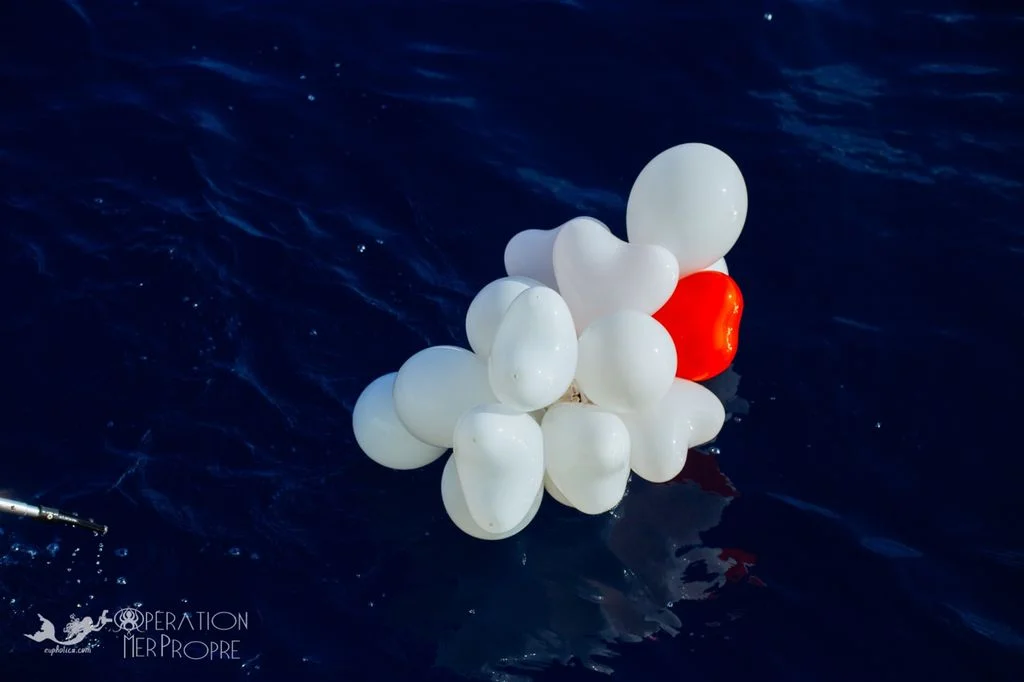 Ballons en baudruche perdus en mer, c'est pas la fête !