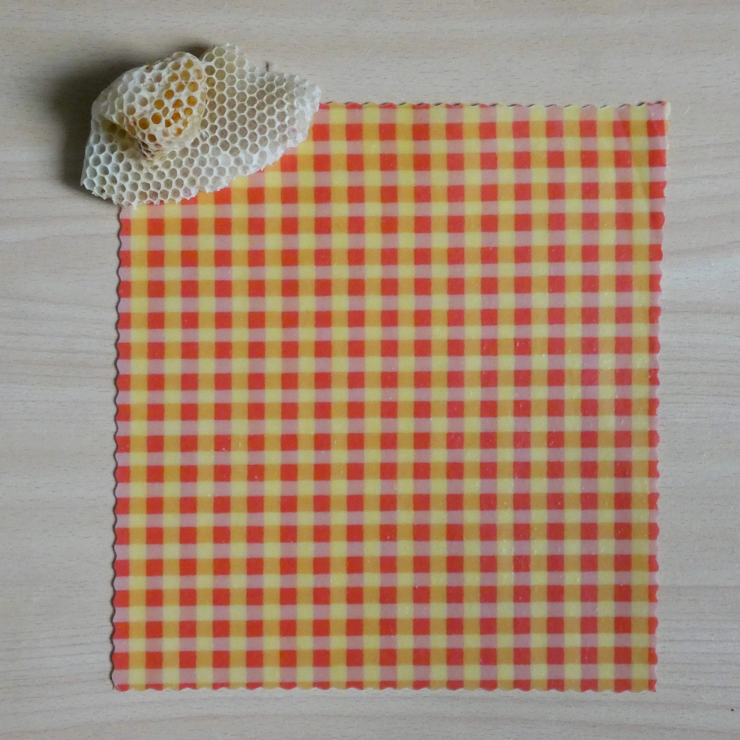 bee wrap taille Medium - Vichy - L'abeille qui emballe